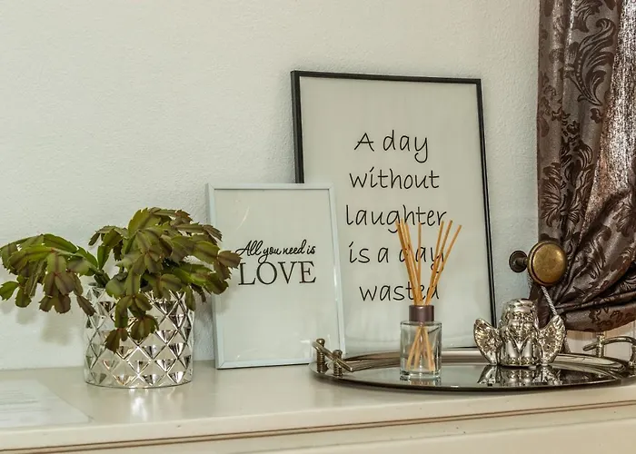 Апартаменты Modern With An Outdoor Jacuzzi Бродарица